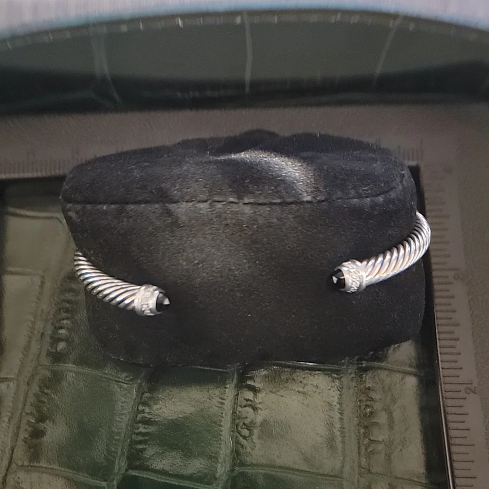 David Yurman 5mm Cable Bracelet with Hematine & Diamonds - Picture 5 of 7